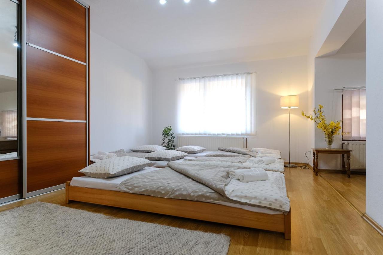 The Cosmic Gate Apartments Visoko Dış mekan fotoğraf